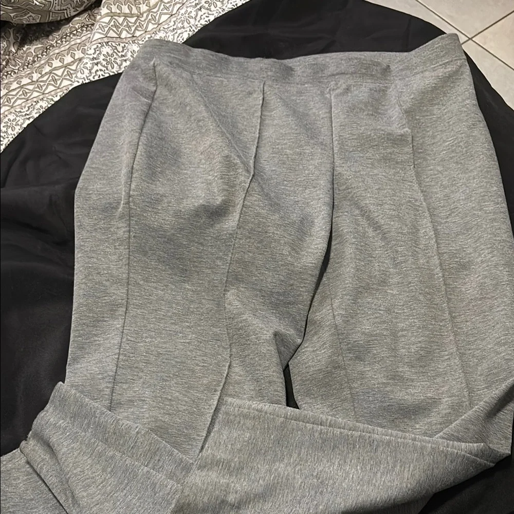 Men's Gray Pants - Picture 1 of 3